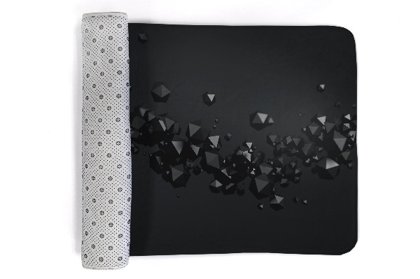 Tapis Polyèdres noirs 3D