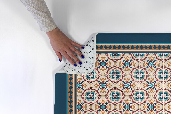 Tapis Motif géométrique avec ornements végétaux