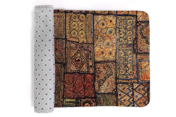 Tapis Tissu avec broderie