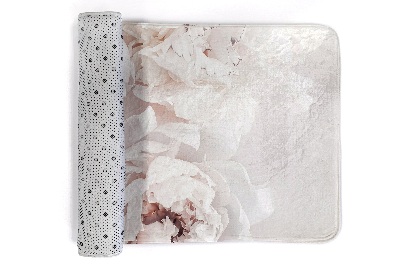 Tapis Fleurs dans les tons de rose et de blanc