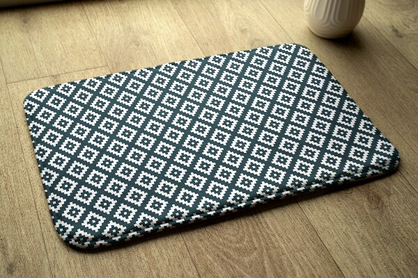 Tapis Marques de pattes sur fond blanc.