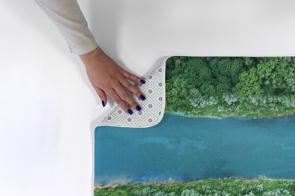 Tapis Rivière et arbres