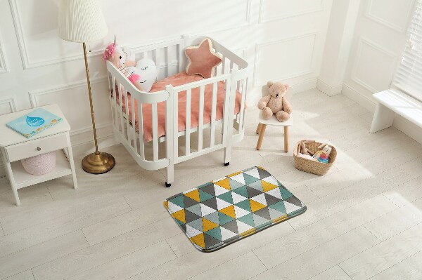 Tapis Triangles colorés dans un arrangement géométrique