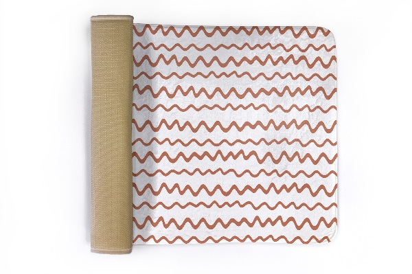 Tapis Lignes horizontales ondulées