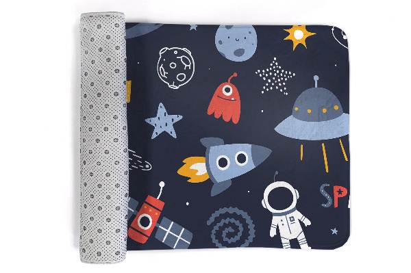 Tapis Motif spatial avec des fusées et un astronaute