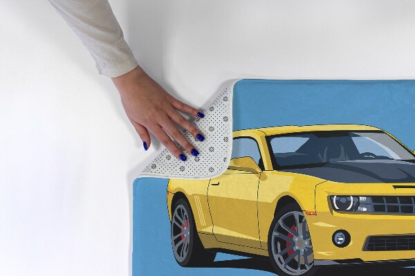 Tapis Voiture de sport jaune sur fond bleu
