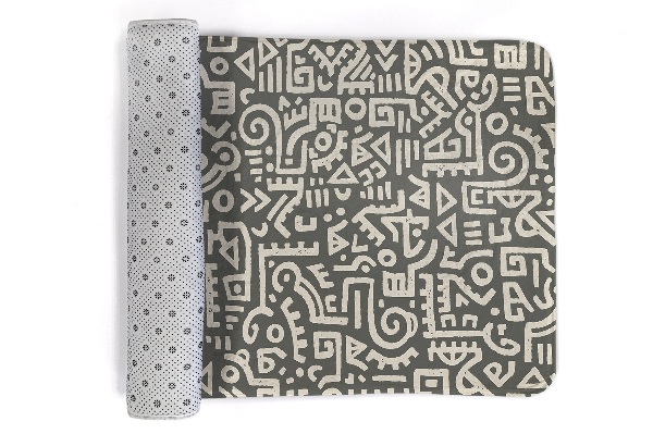 Tapis Motifs et symboles géométriques abstraits