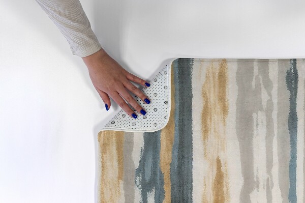 Tapis Rayures verticales abstraites dans des couleurs sourdes