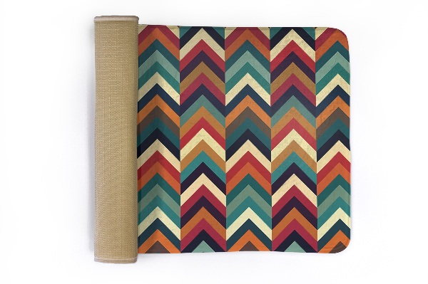 Petit tapis Zigzag coloré en chevron