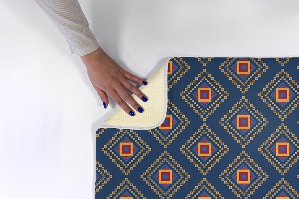 Petit tapis Motif géométrique ethnique en zigzag.