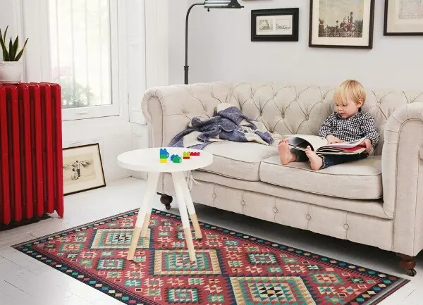 Tapis en vinyl Triangles rétro colorés