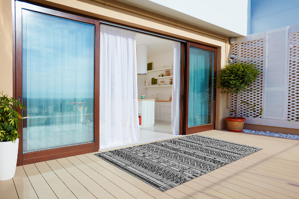 Tapis exterieur terrasse Roman géométrique