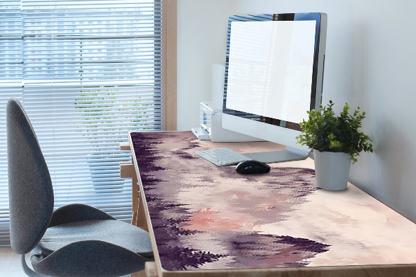 Tapis de bureau Montagne dans la forêt