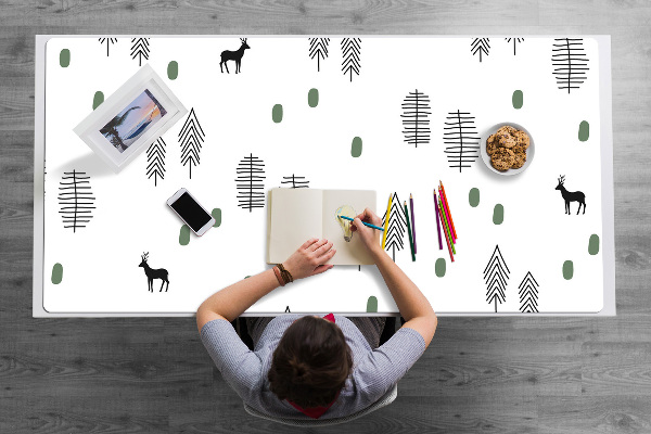 Tapis de bureau Cerf dans la forêt