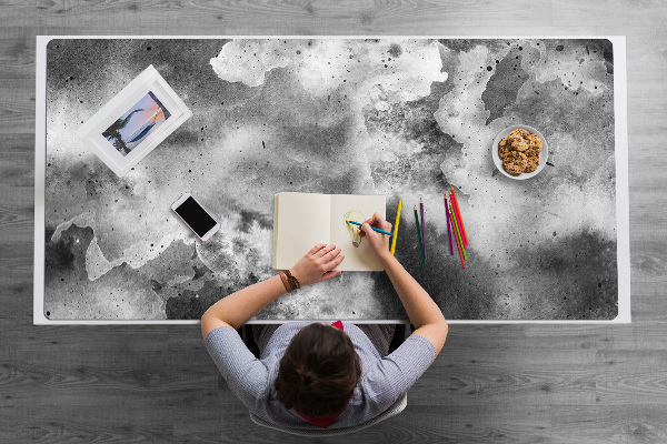 Sous main de bureau Nuages ​​noirs