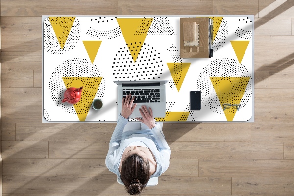 Tapis de bureau Roues et triangles