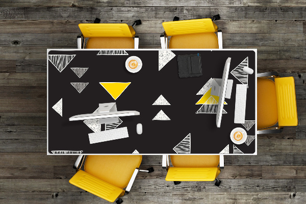 Protège bureau Triangles dessinés