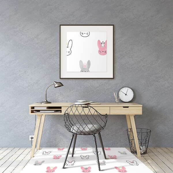 Tapis pour chaise de bureau Lapins dans les couronnes