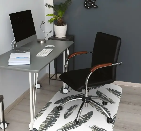 Tapis pour chaise de bureau Plumes de style boho