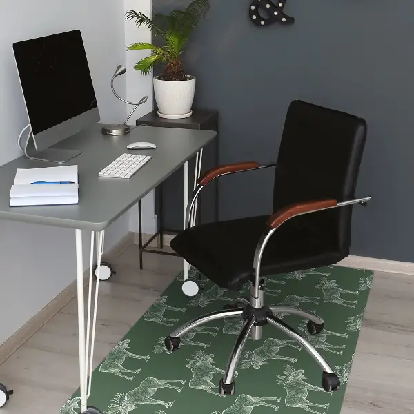 Tapis fauteuil bureau Elk sur un fond vert