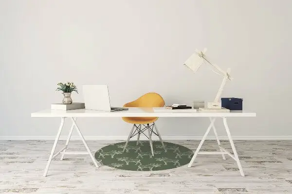 Tapis fauteuil bureau Elk sur un fond vert