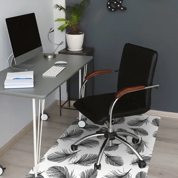 Tapis pour chaise de bureau Plumes dessinées