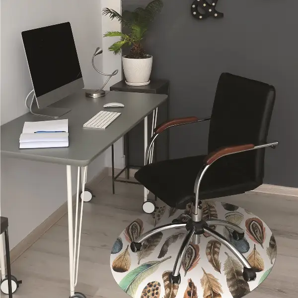 Tapis pour chaise de bureau Plumes aquarelles