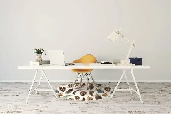 Tapis pour chaise de bureau Plumes aquarelles