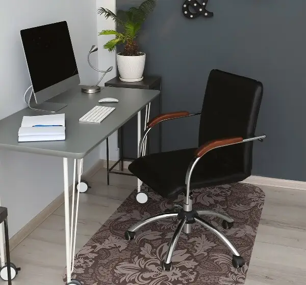 Tapis protège sol Modèle de style damassé
