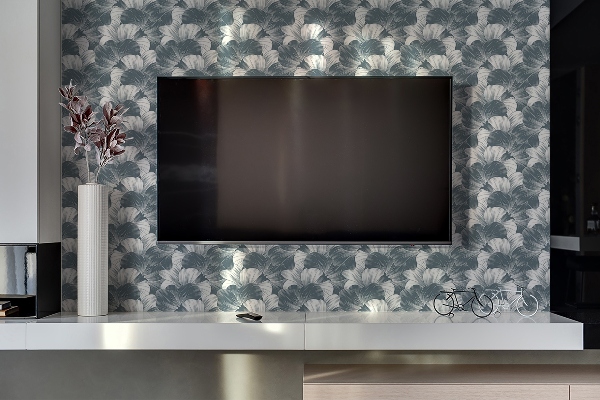 Panneau mural salle de bain Fleurs pour la télévision